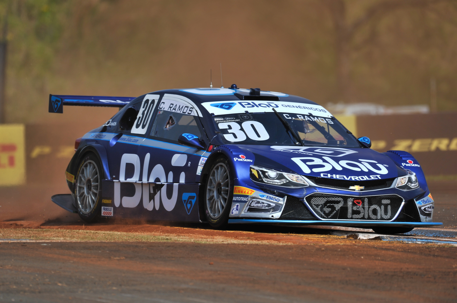 Blau Motorsport encara o seu primeiro desafio internacional